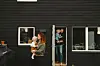 familie utenfor hus