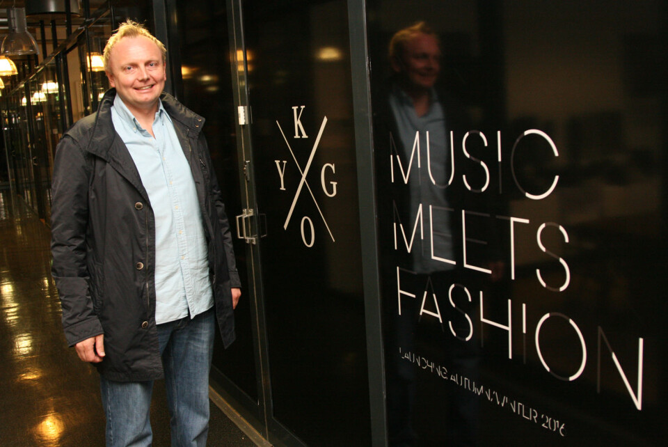 Jon Inge Gullikstad foran showrommet i Norsk Moteforum