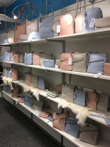 Deter utviklet mange ulike modeller som godt i ulike typer butikker. Deter utviklet mange ulike modeller som godt i ulike typer butikker.