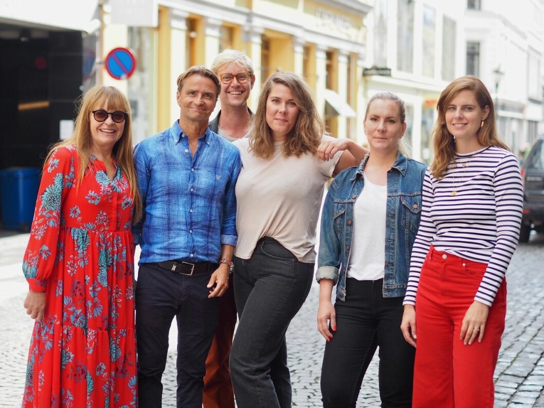 Fra venstre Linda Refvik, Sandro Parmeggiani, Gisle Mardal , Ditte Kristensen, Elin Kathrine Saunes, og Ida Jordet Lamond.