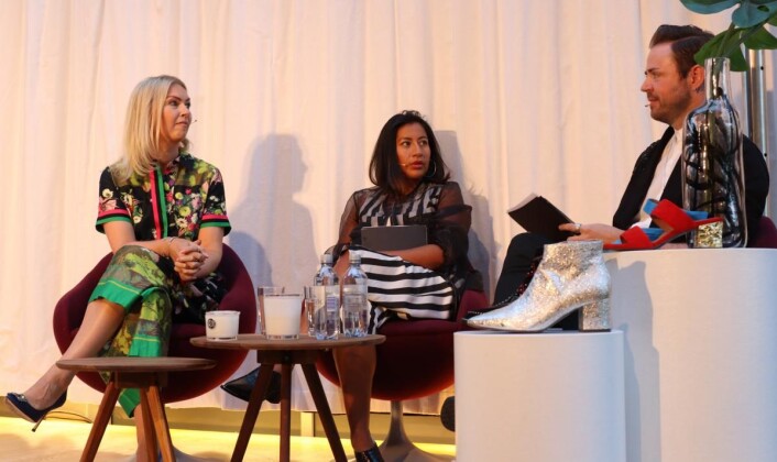 Silje Pedersen, Ingrid Bruvik og Fredriks Thompson ga visningene en<br />fin, faglig vinkling Silje Pedersen, Ingrid Bruvik og Fredriks Thompson ga visningene en<br />fin, faglig vinkling