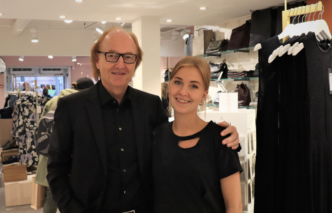 Arne Sandaker og datteren Henriette Sandaker Mellegård ønsker velkommen til en ny og spennende butikk i Moss Arne Sandaker og datteren Henriette Sandaker Mellegård ønsker velkommen til en ny og spennende butikk i Moss