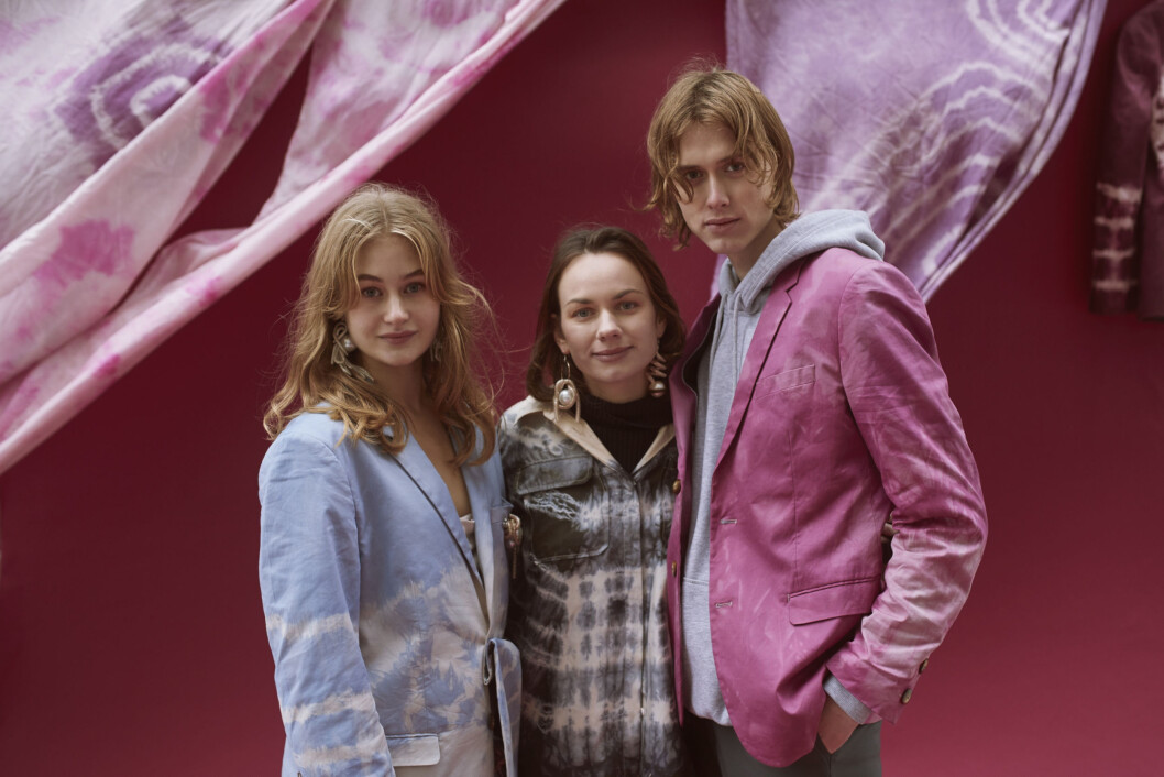 Cathrine Børter i FWSS er en av de norske designerne som har redesignet H&M-klær til åpningen av flaggskipbutikken på Karl Johan. Foto: H&M Cathrine Børter i FWSS er en av de norske designerne som har redesignet H&M-klær til åpningen av flaggskipbutikken på Karl Johan. Foto: H&M