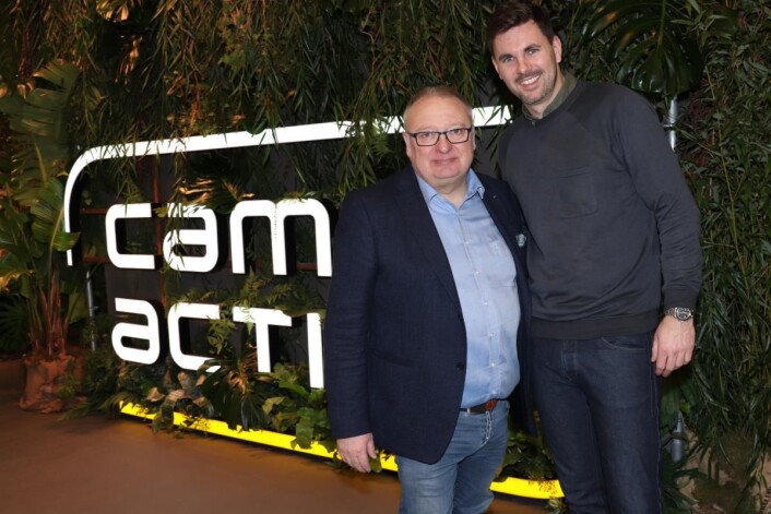 Eksportsjef i Camel Active, Maximilian Engel, er godt fornøyd med å få Martin Kjellman som agent i Norge. - Vi har hatt suksess i Finland,<br />og har stor tro på tilsvarende utvikling i Norge, sier han. Eksportsjef i Camel Active, Maximilian Engel, er godt fornøyd med å få Martin Kjellman som agent i Norge. - Vi har hatt suksess i Finland,<br />og har stor tro på tilsvarende utvikling i Norge, sier han.