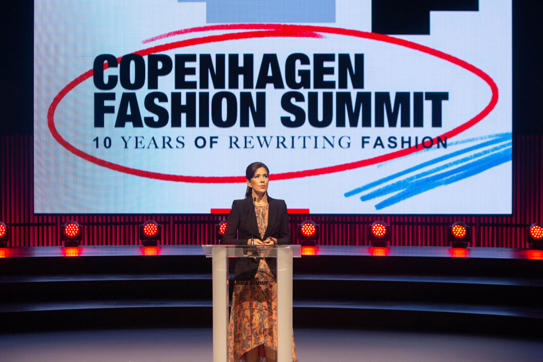 Kronprinsesse Mary holdt en god åpningstale (Foto: Copenhagen Fashion Summit) Kronprinsesse Mary holdt en god åpningstale (Foto: Copenhagen Fashion Summit)