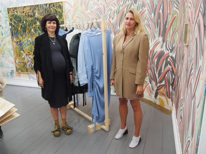 Moirés designduo Linn Sannes Brevik-Ribeiro og Charlotte Fische satser på en kolleksjon som skal ha tilnærmet evig liv. Moirés designduo Linn Sannes Brevik-Ribeiro og Charlotte Fische satser på en kolleksjon som skal ha tilnærmet evig liv.