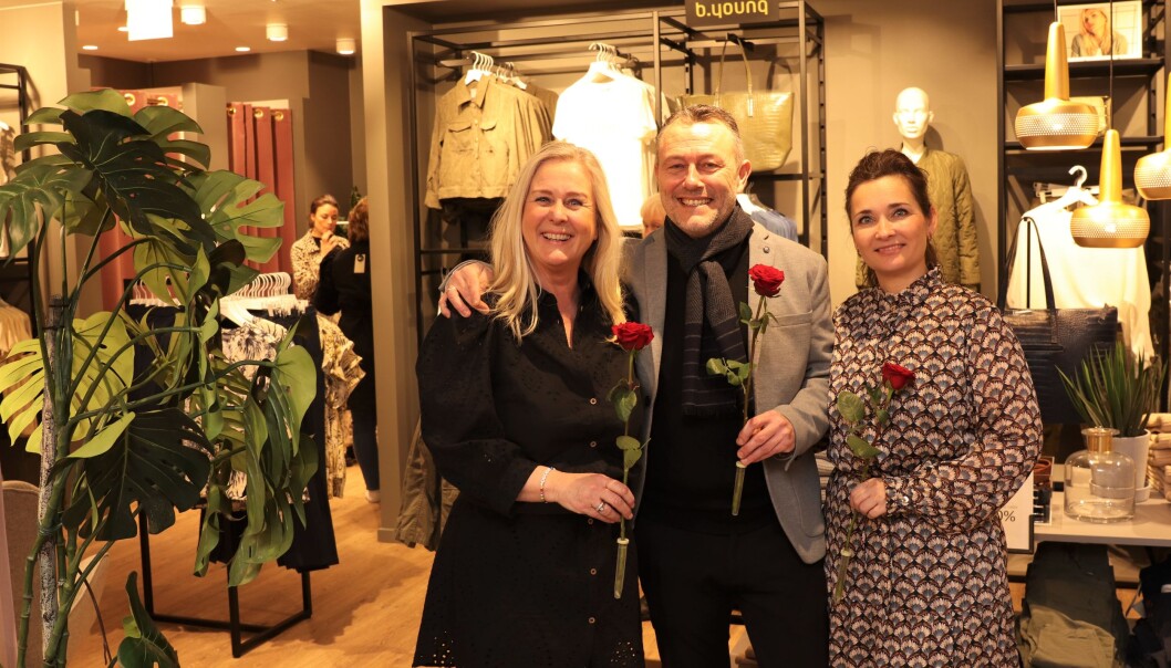 Cathrine Walstad Bukier sammen med Keld Christensen og franchiseansvarlig Karina Klein Cathrine Walstad Bukier sammen med Keld Christensen og franchiseansvarlig Karina Klein