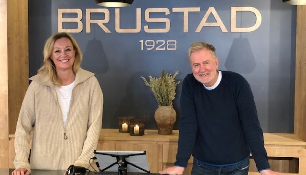 Ellen og Per Arne Brustad Svensson kunne endelig ønske velkommen til nyrestaurert butikk Ellen og Per Arne Brustad Svensson kunne endelig ønske velkommen til nyrestaurert butikk